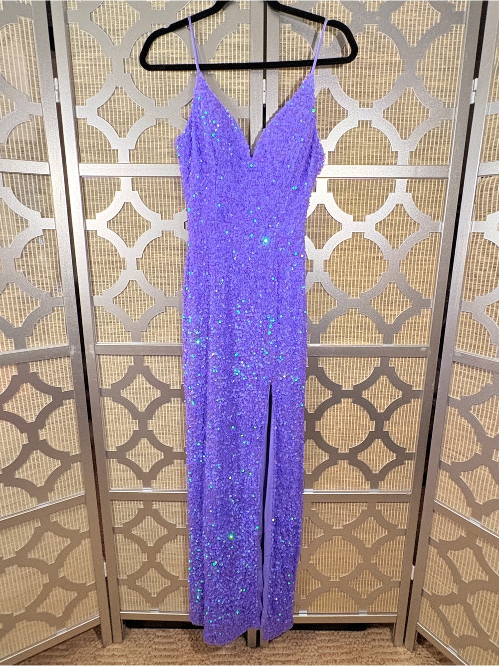 B. Smart Purple Sequin Spaghetti-Strap Prom Dress